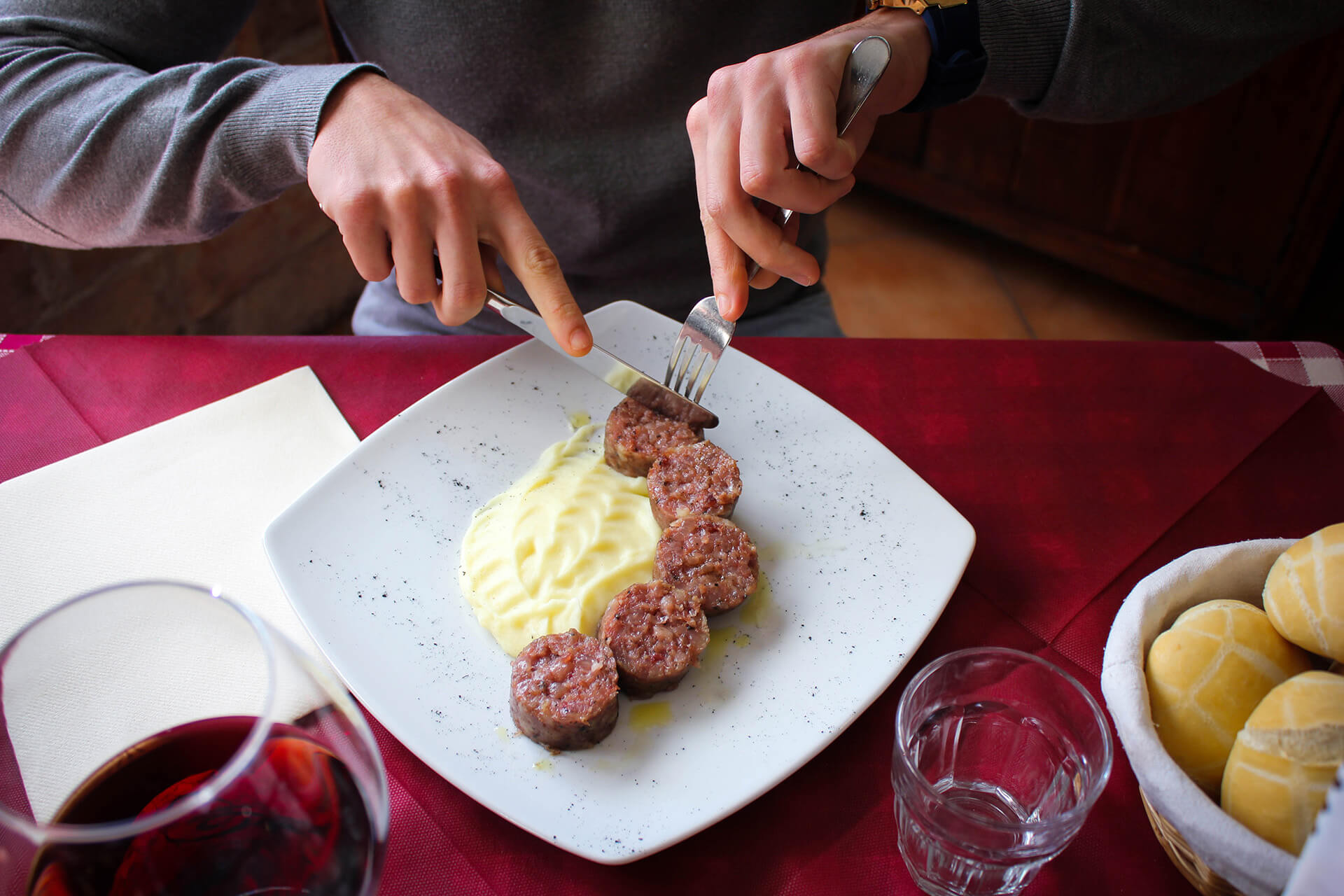 Muset con purè di patate